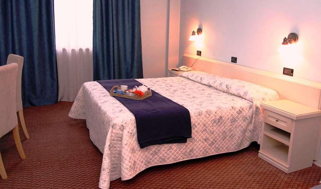 Il Grifo Hotel E Bisteccheria Toscana Montepulciano Stazione Værelse billede