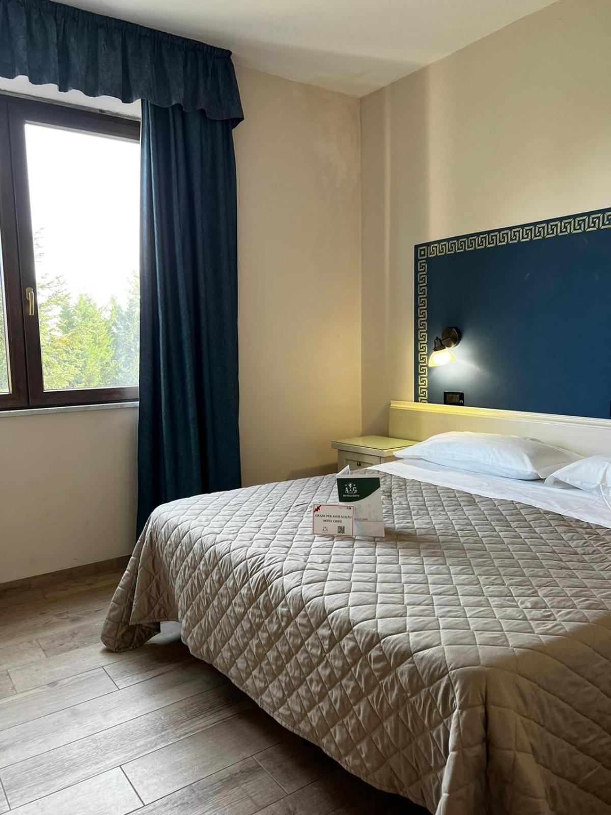 Il Grifo Hotel E Bisteccheria Toscana Montepulciano Stazione Eksteriør billede
